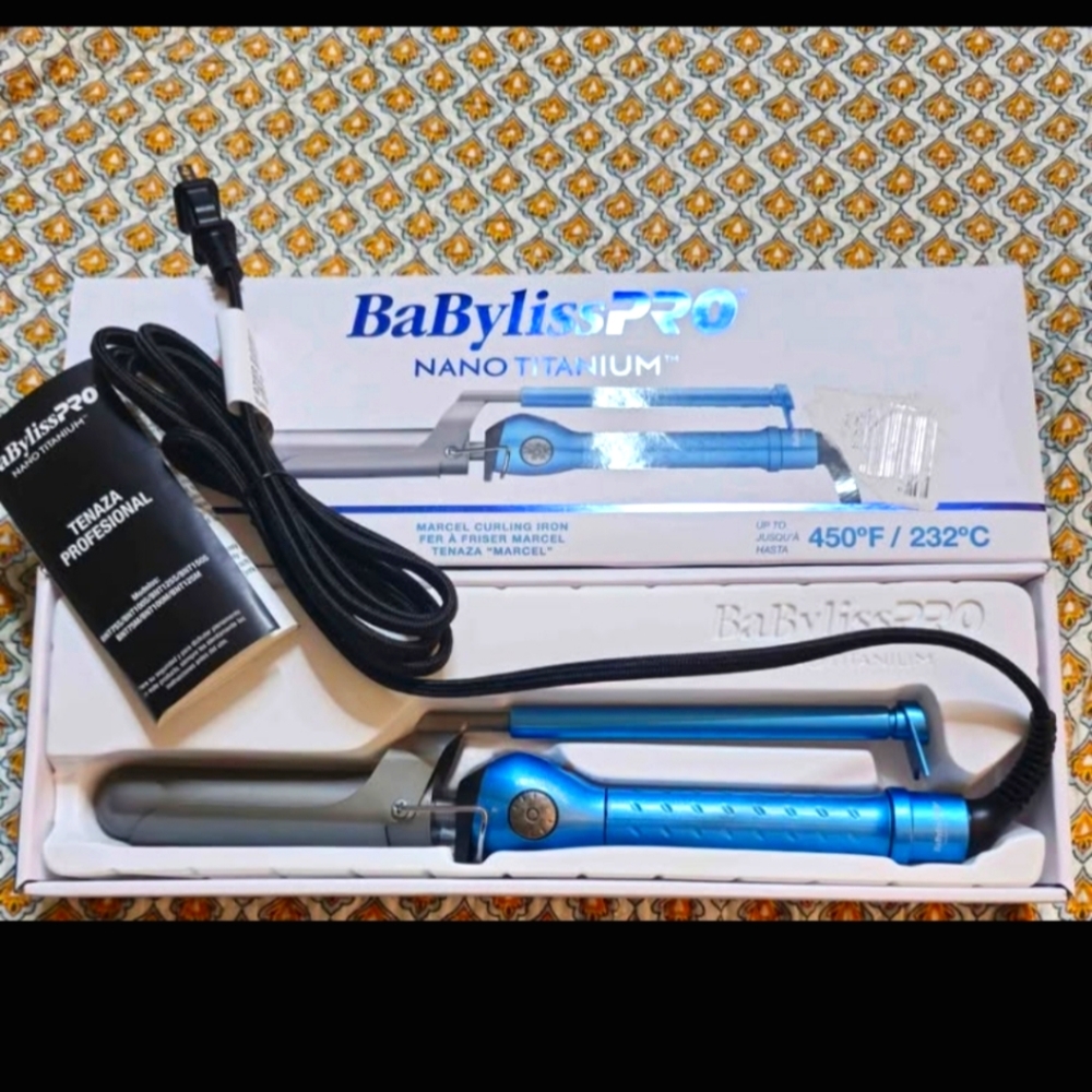 BaBylissPRO Nano Titanium Blue Curling Iron